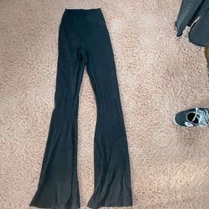 aerie crossover flare leggings open to offers!